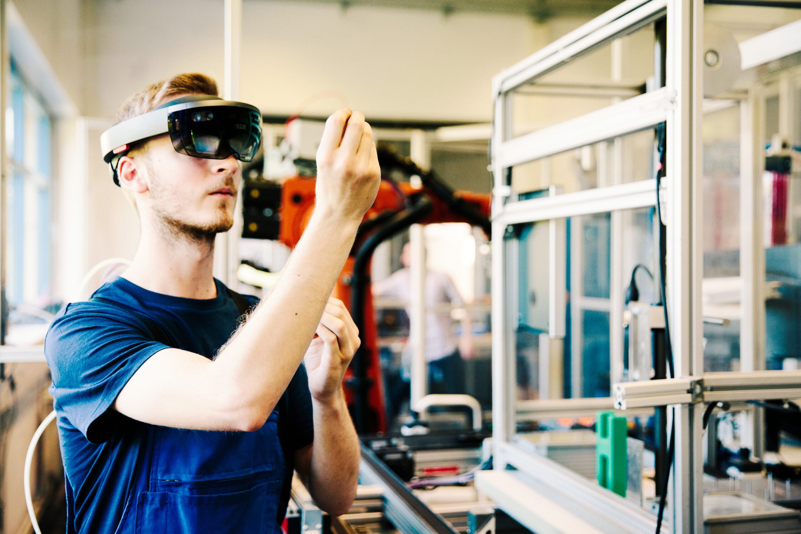 Hardware IoT & MES, APplus ERP & CRM